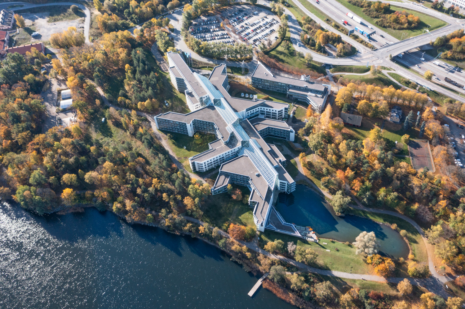 https://www.nielstorp.no/wp-content/uploads/1987/03/oa027_n130-1500x999.jpg