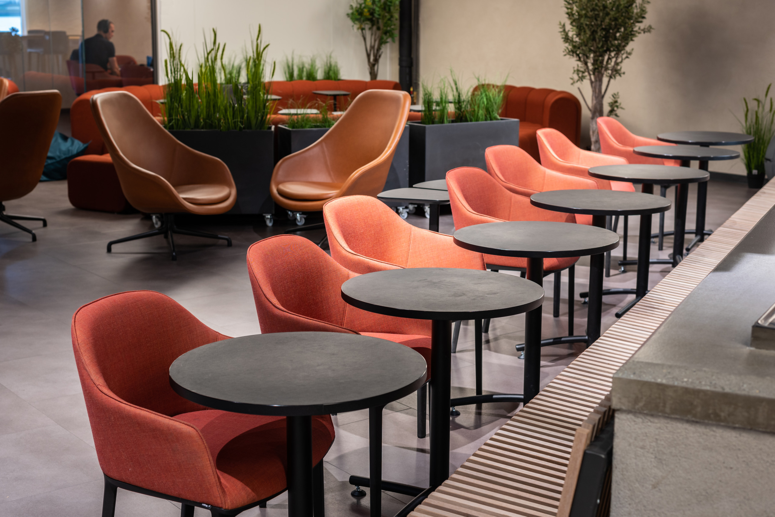 https://www.nielstorp.no/wp-content/uploads/2019/10/flow_coworking_7-scaled.jpg