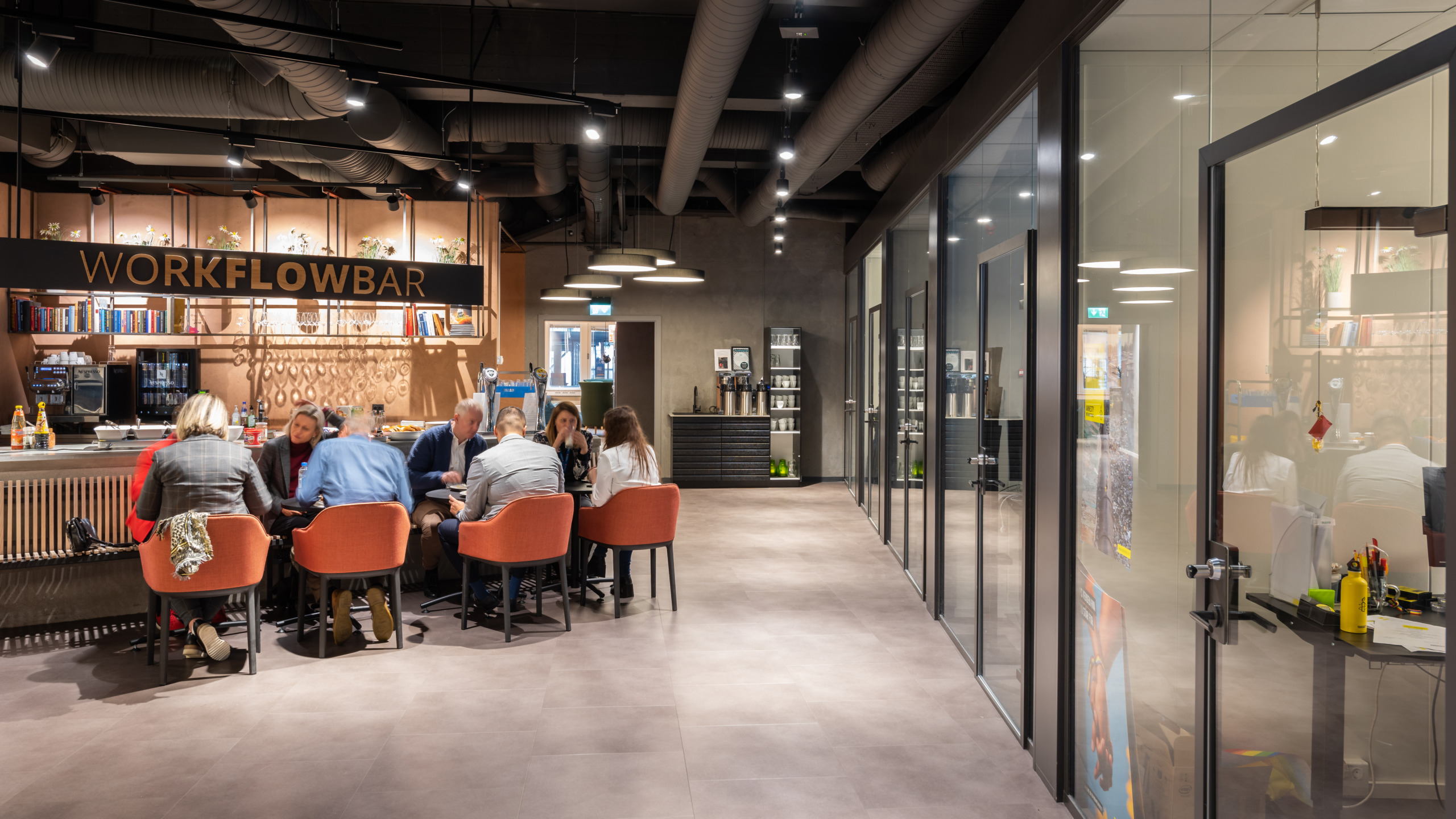 https://www.nielstorp.no/wp-content/uploads/2019/10/flow_coworking_9-scaled.jpg