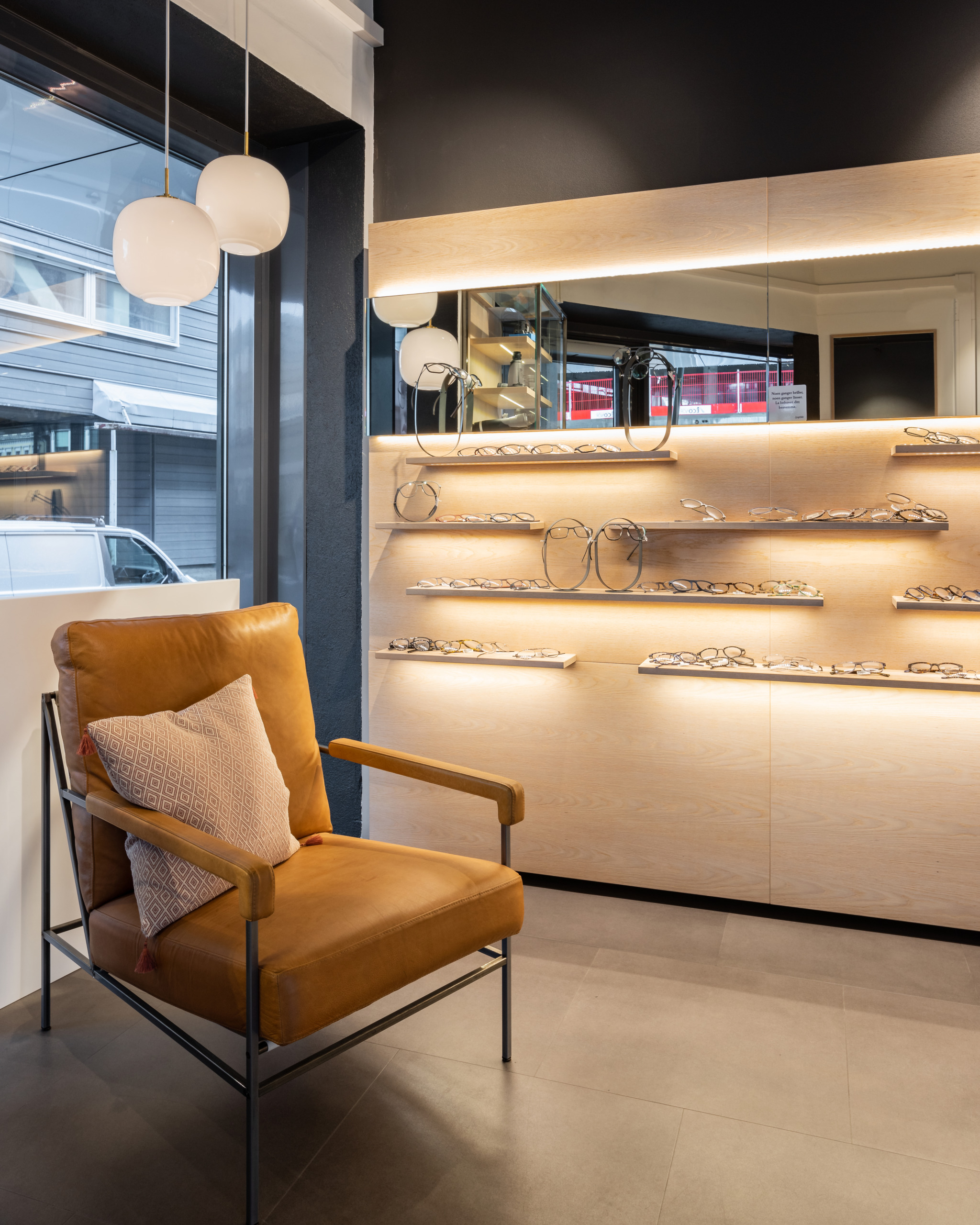 https://www.nielstorp.no/wp-content/uploads/2019/10/oa210_n12-scaled.jpg