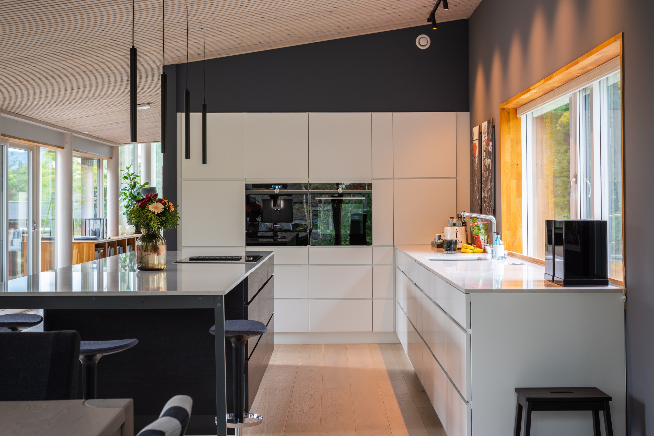 https://www.nielstorp.no/wp-content/uploads/2021/10/oa188_n53-scaled.jpg